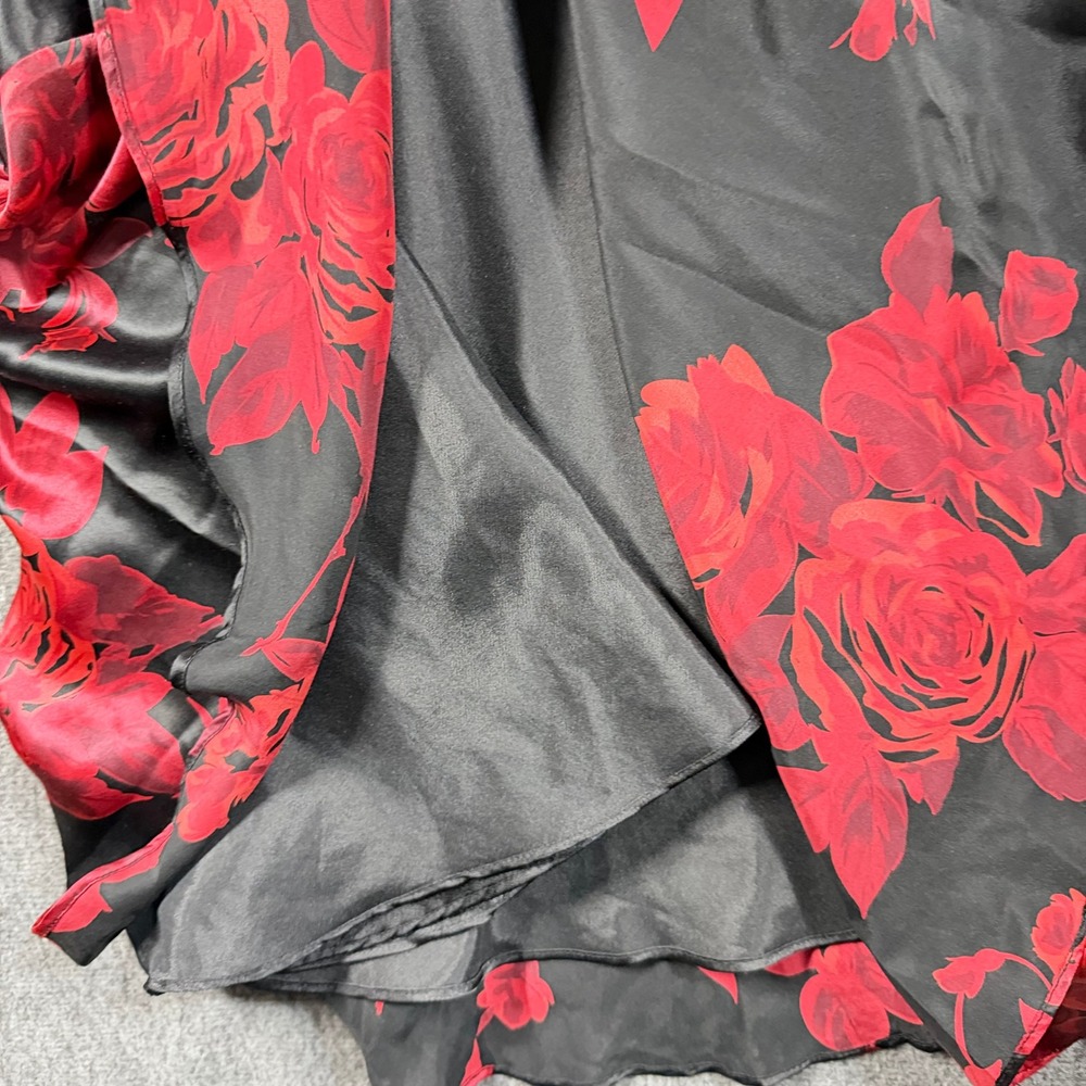 Y2K Donna Ricco Silk Halter Dress Black Red Floral Rose Handkerchief Hem SZ 4 - Picture 4 of 13